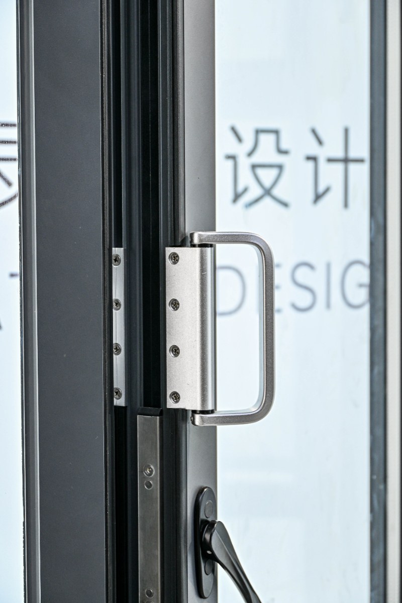 75重型折叠门